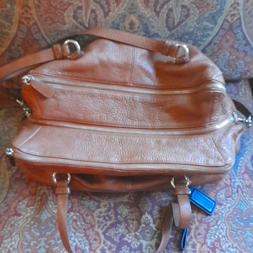 Vintage Coach brown leather purse Make An Offer! - Picture 2 of 8